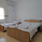 Osmanaj Hébergement de vacances Ksamil