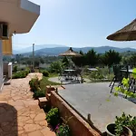 Osmanaj Hébergement de vacances *