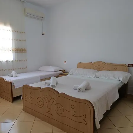 Osmanaj Ferienhaus Ksamil